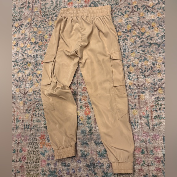 Adam Selman Sport Gold Tan Cargo Track Pants in Chino Size Medium Like New! - Picture 7 of 11